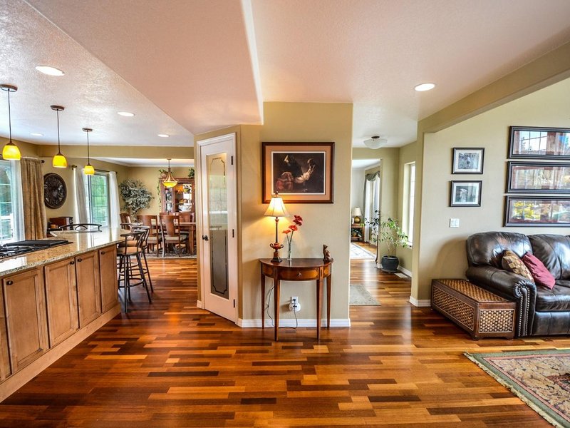 HARDWOOD FLOORING IN OPEN FLOOR HOME